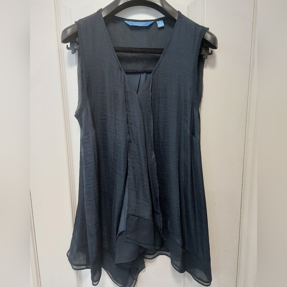 Vera Wang flowing tanl top - Picture 3 of 4